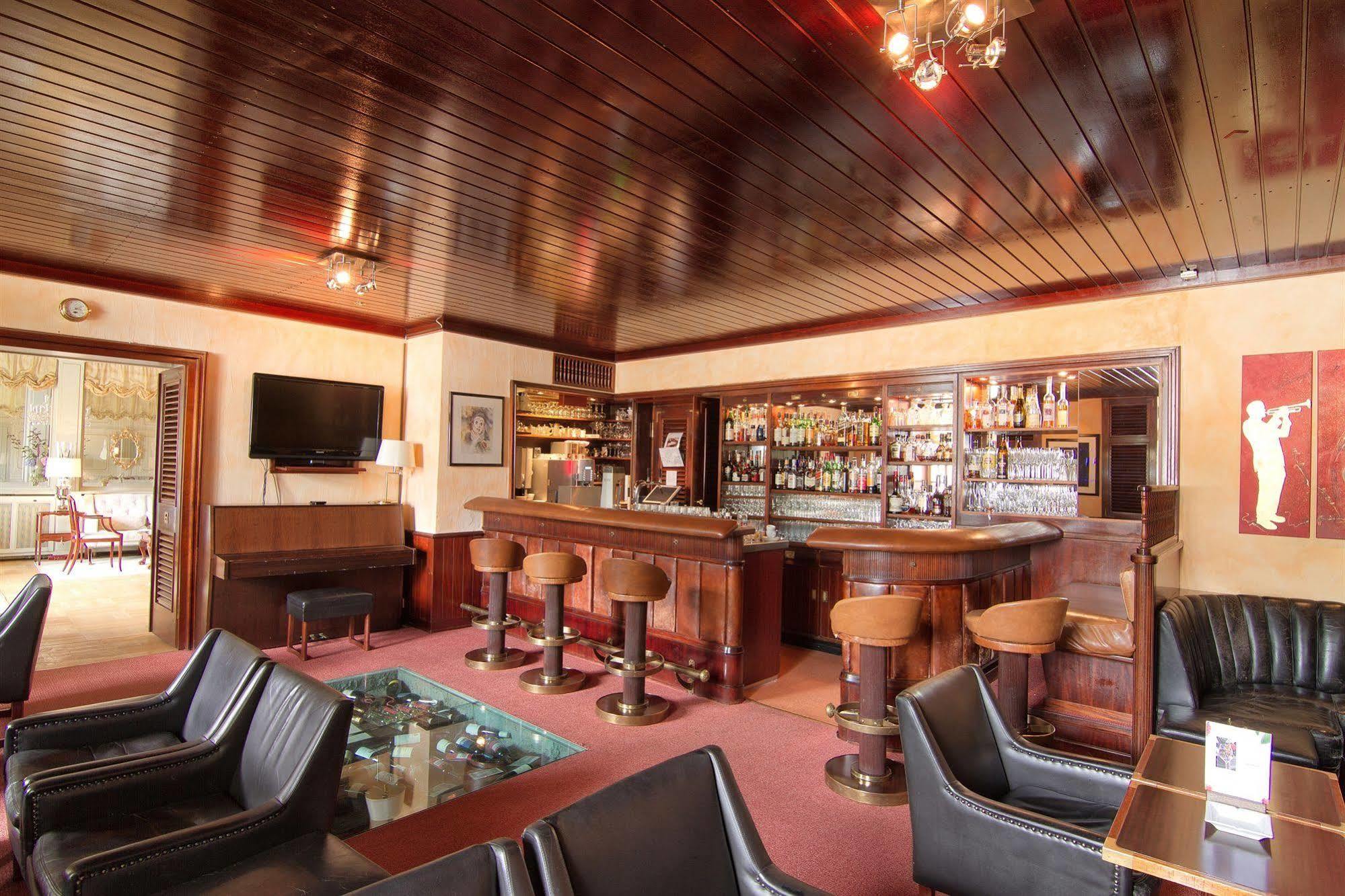 Hotel Romerbad Badenweiler Ngoại thất bức ảnh